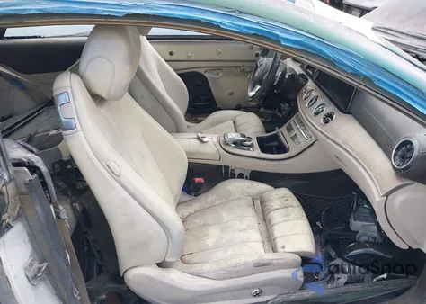 2018 Mercedes-Benz E 400 z USA, uszkodzony, nr VIN WDD1J6FB3JF033379